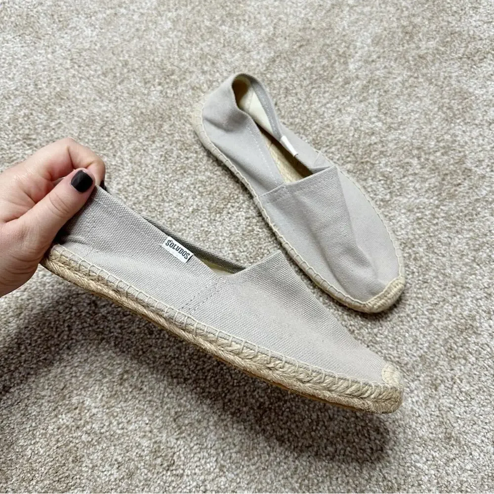 Soludos Light Gray Tan Classic Espadrilles Flats Size 8